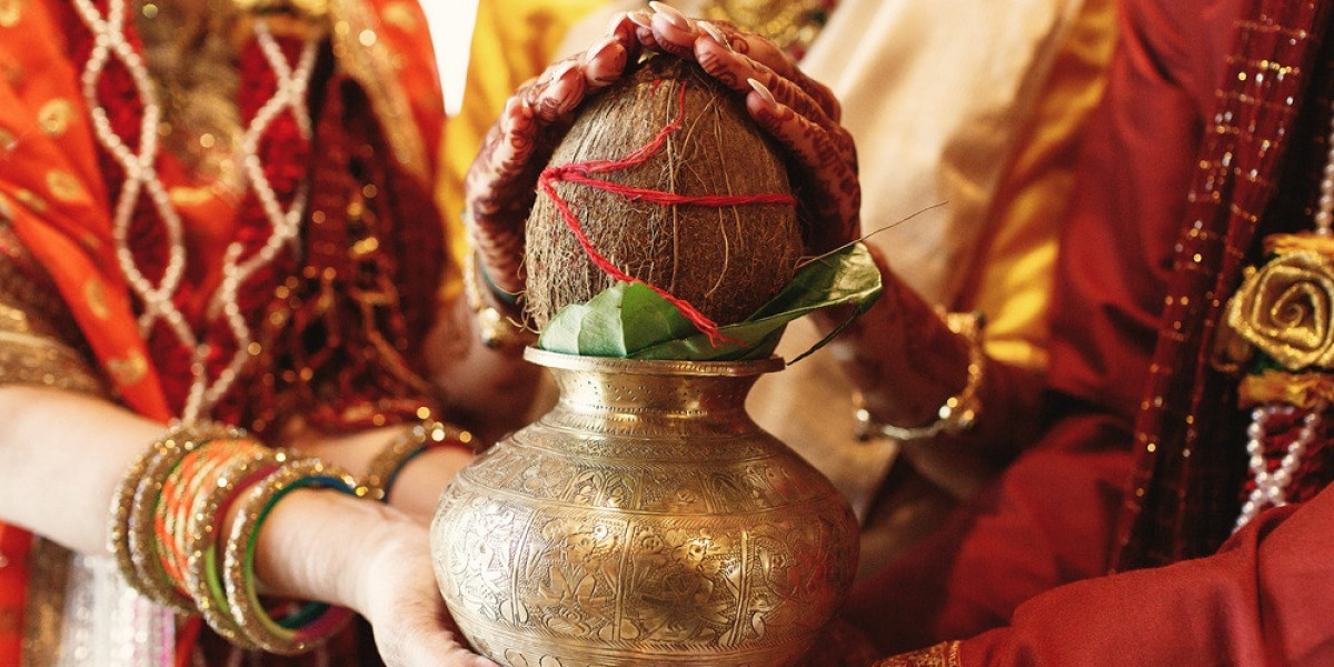 Impressive qualities of a reputable marriage astrologer in Mumbai