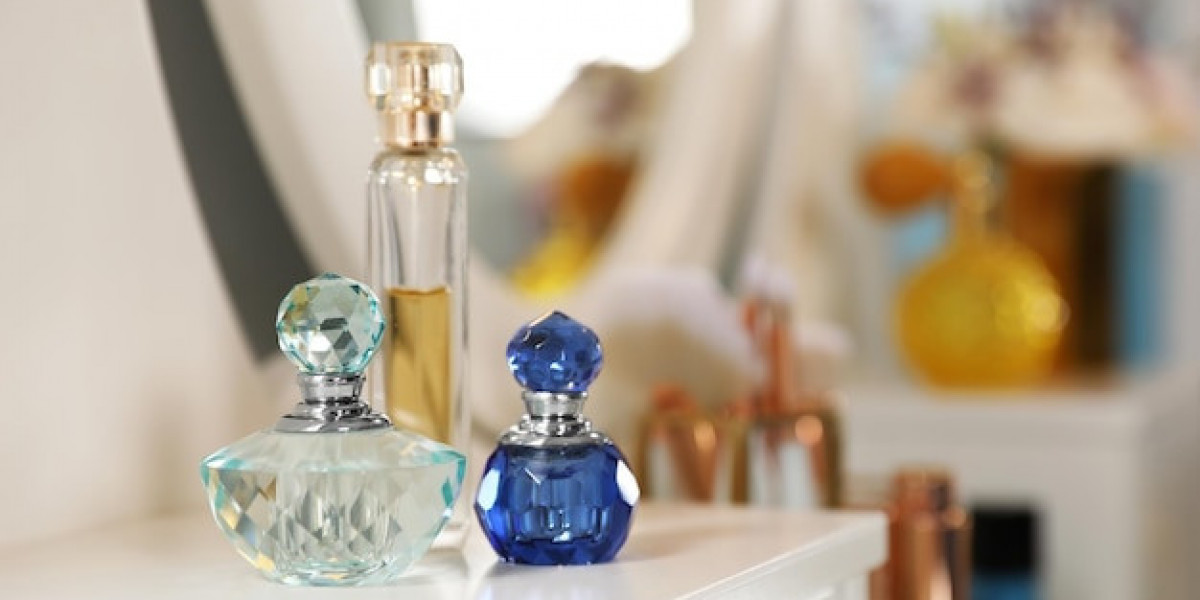 Scent-Sational Picks: Best Perfumes for Men in Pakistan Right Now