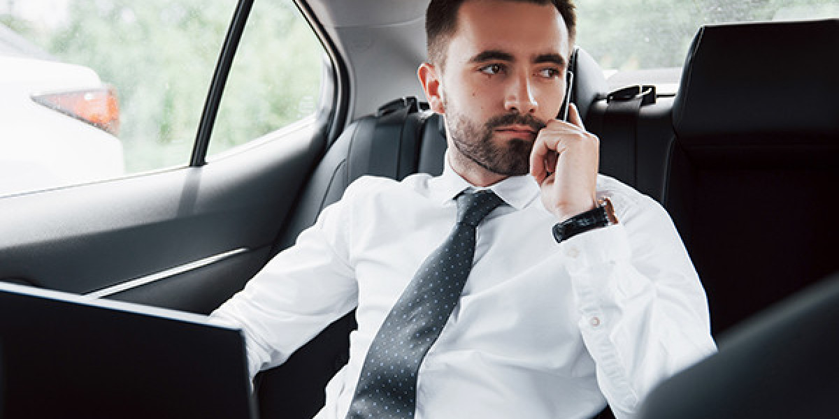 The Complete Guide to Stress-Free Airport Taxi Transfers